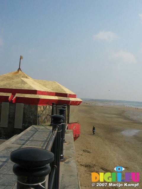 21630 Tramore Beach